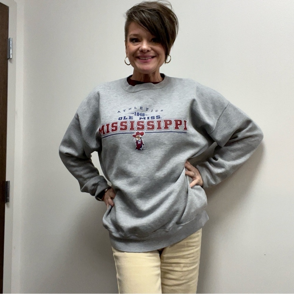 Vintage Lee Sport Ole Miss Rebels Mississippi Crewneck Sweatshirt